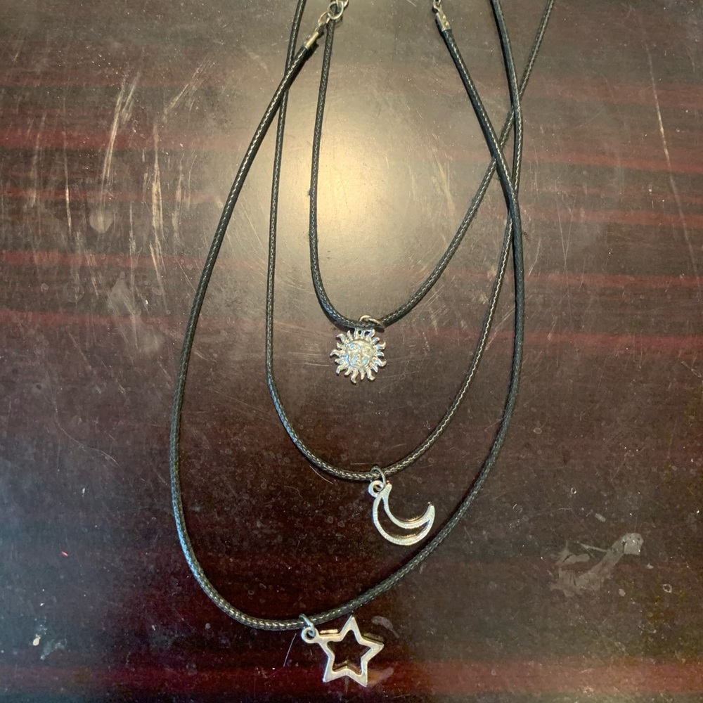 Set of 3 necklaces